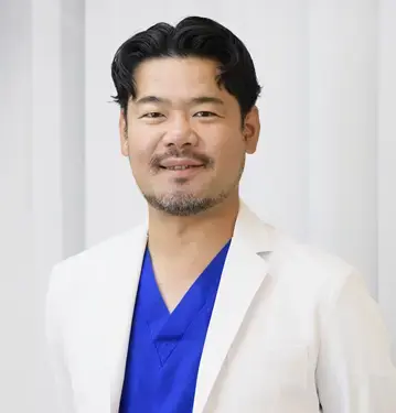 インプラント手術担当、インプラント治療歴19年 丸尾 勝一郎